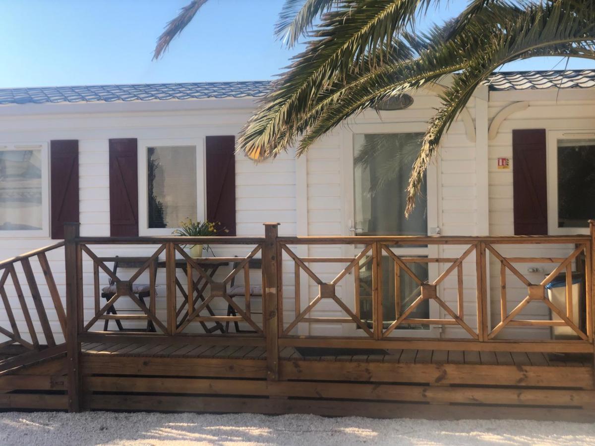 Campsite Flamants Roses 1 Pers 6 *